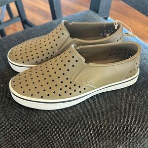 Native Men's Tan Slip-On Shoes